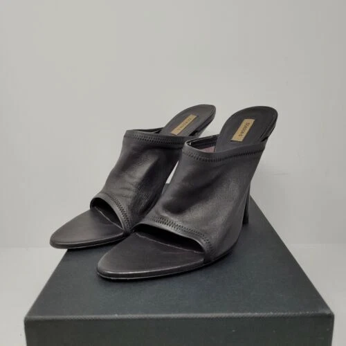 Parte superior de cuero de mujer Yeezy