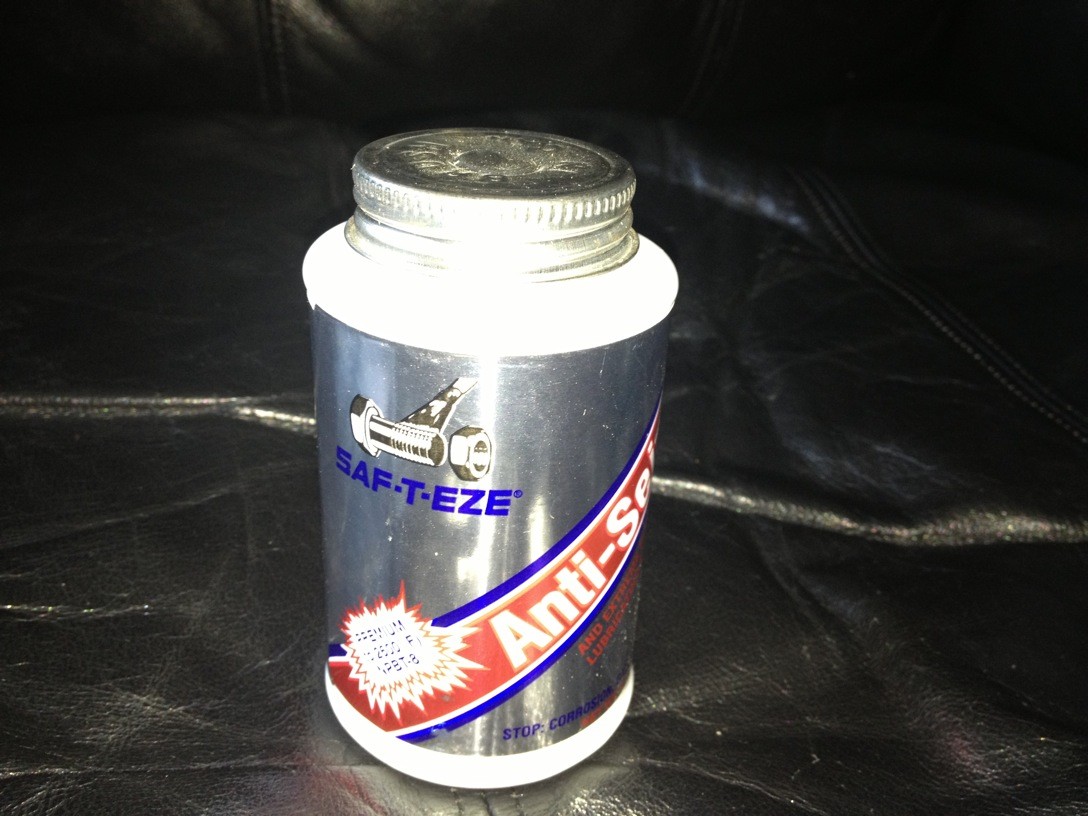 SAFTEZE Nickel AntiSeize Lubricating Compound SBT8N BRUSH IN CAP