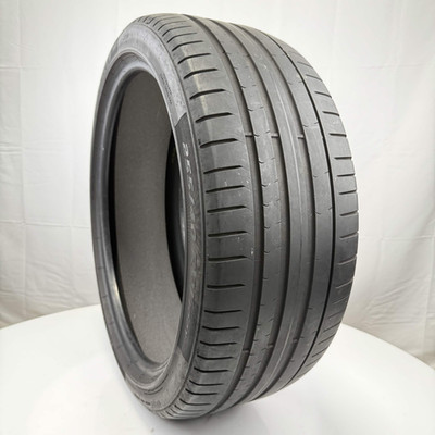 Used 255/40R21 Pirelli P Zero PZ4 R01 PNCS 102Y 5.5/32 (DOT 21)