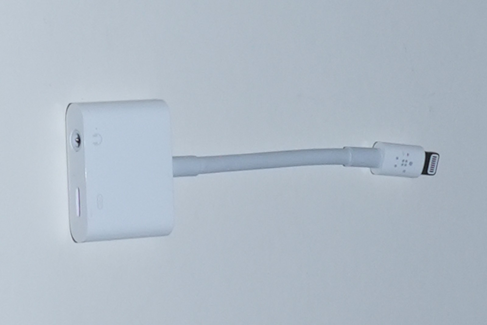 Belkin Audio & Charge Adapter for iPhone