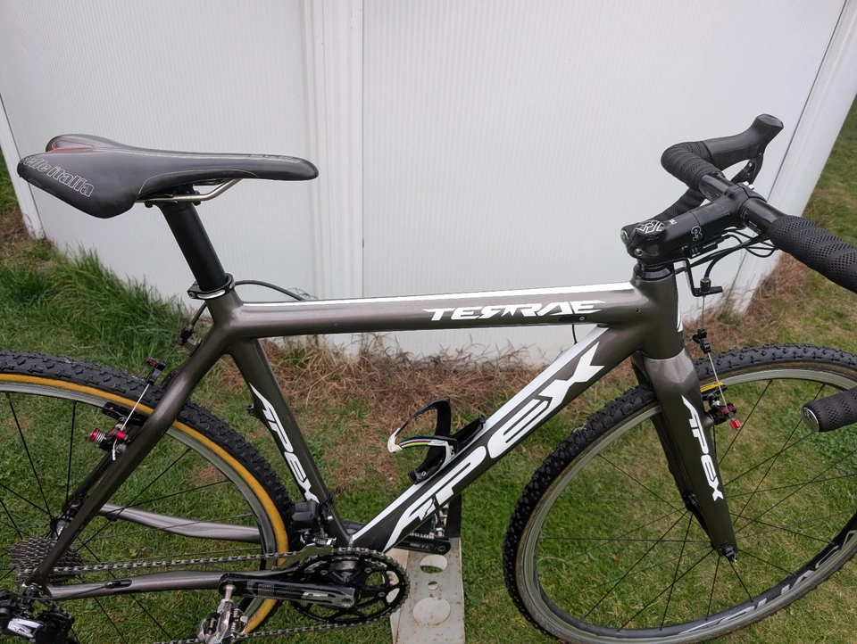 Apex Terrae Carbon Gravelbike DI2 7,8 kg - Bild 4 von 4