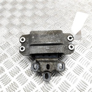 VOLKSWAGEN CADDY MK3 2K Variante Getriebehalterung 1K0199555Q 2.0D 125kw 2014