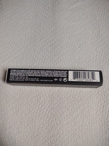 MAC Cosmetics Extended Play Gigablack Lash Mascara Black NEW Full Size - Picture 2 of 2