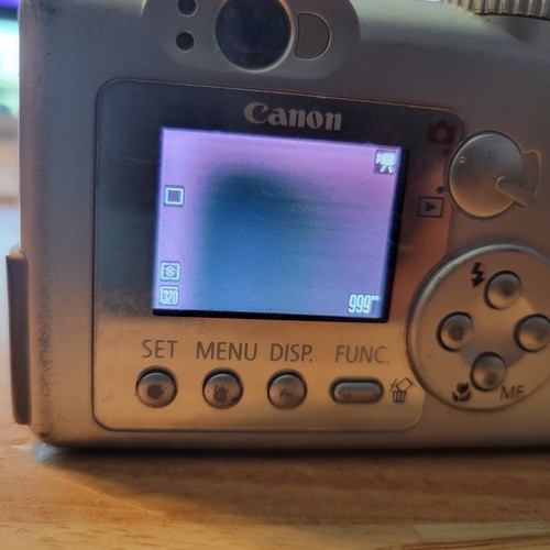 Canon PowerShot A70 3.2 MP 3x Zoom Digital Camera Silver FOR PARTS OR REPAIR - Picture 6 of 6