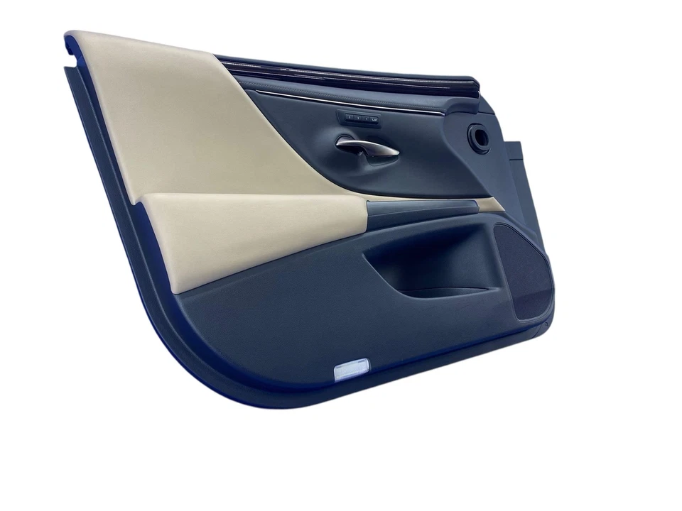2019-2022 LEXUS ES300H FRONT LEFT INTERIOR DOOR TRIM COVER PANEL W/O LIGHTING - Image 4 of 4
