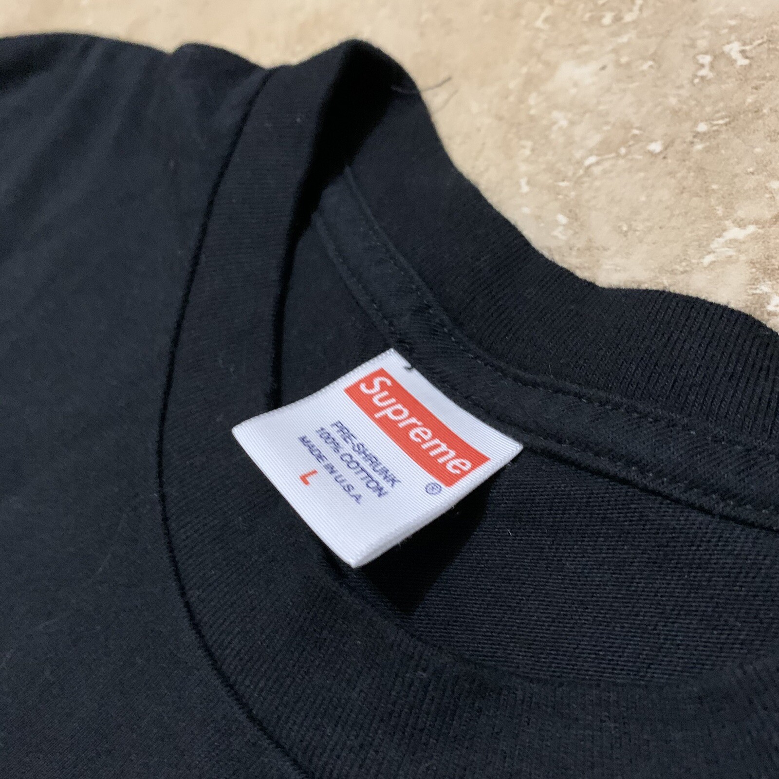 Rare FW/19 Supreme Christmas Tee Cats 