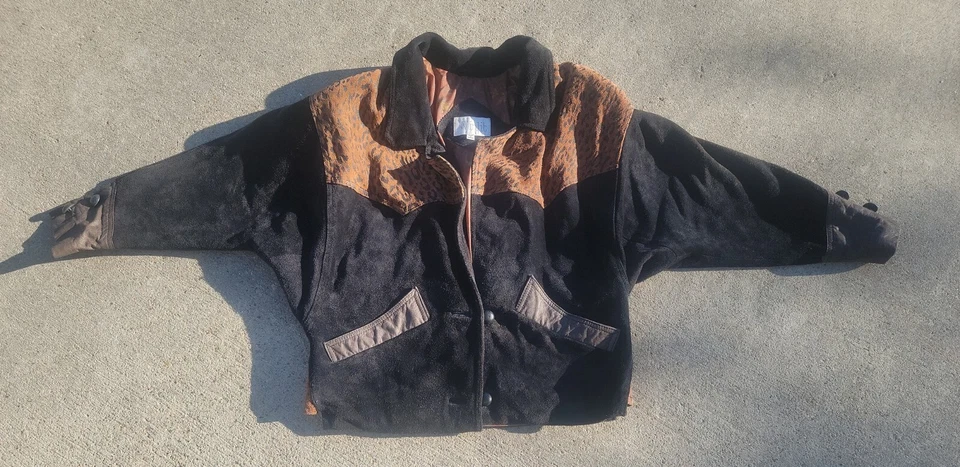 Chaqueta de gamuza de cuero negra Winlit vintage guepardo hombreras talla S