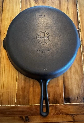 Vintage Griswold No. 9 Cast Iron Skillet Small Logo 710 Erie PA USA **Restored