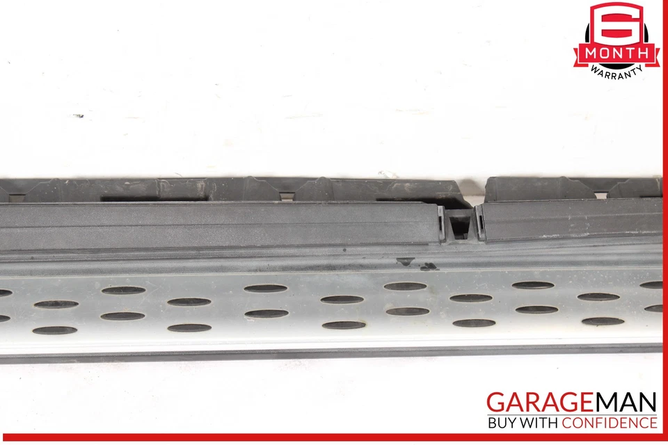 13-19 Mercedes X166 GL550 Left Driver Side Running Board Step OEM - Image 4 of 4