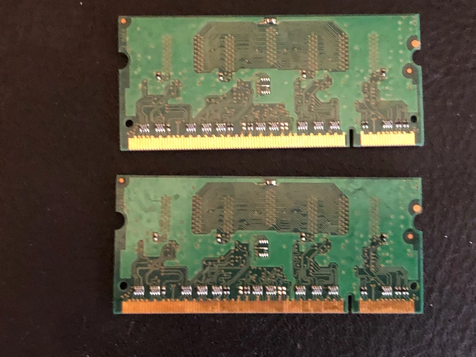 Micron RAM PC2 5300 256mb x 2 RAM / Memoria Foto 3 de 3