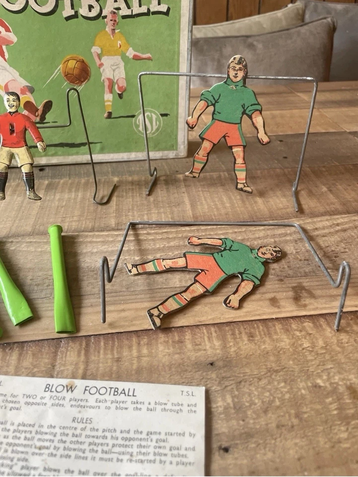 Vintage Blow Football Table Game by TSL England with Box & Accessories - Image 4 of 4