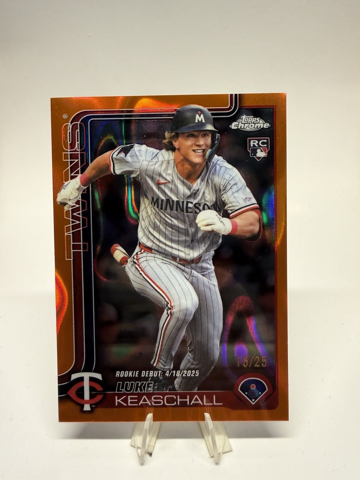 2025 Topps Chrome Update Luke Keaschall RC Debut Orange Lava 15/25 Twins