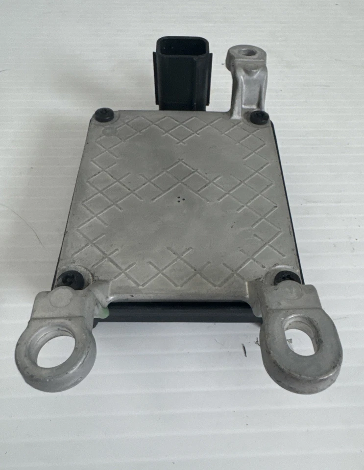 Sensor de distância Nissan Altima Cruise Control 2019 - 2025 28438-5FA5A OEM K0153 - Imagem 4 de 4