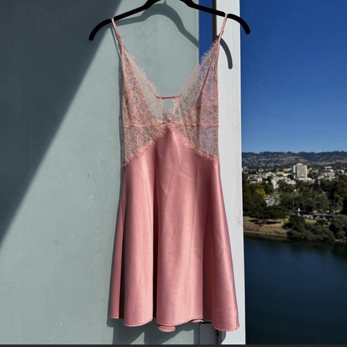 Victoria's Secret Pink Lace Full Slip, Adjustable Straps, Women's Size M