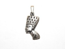 01J13 Lovely Medallion Pendant Jewel Solid Silver 925 Egypt Egyptian