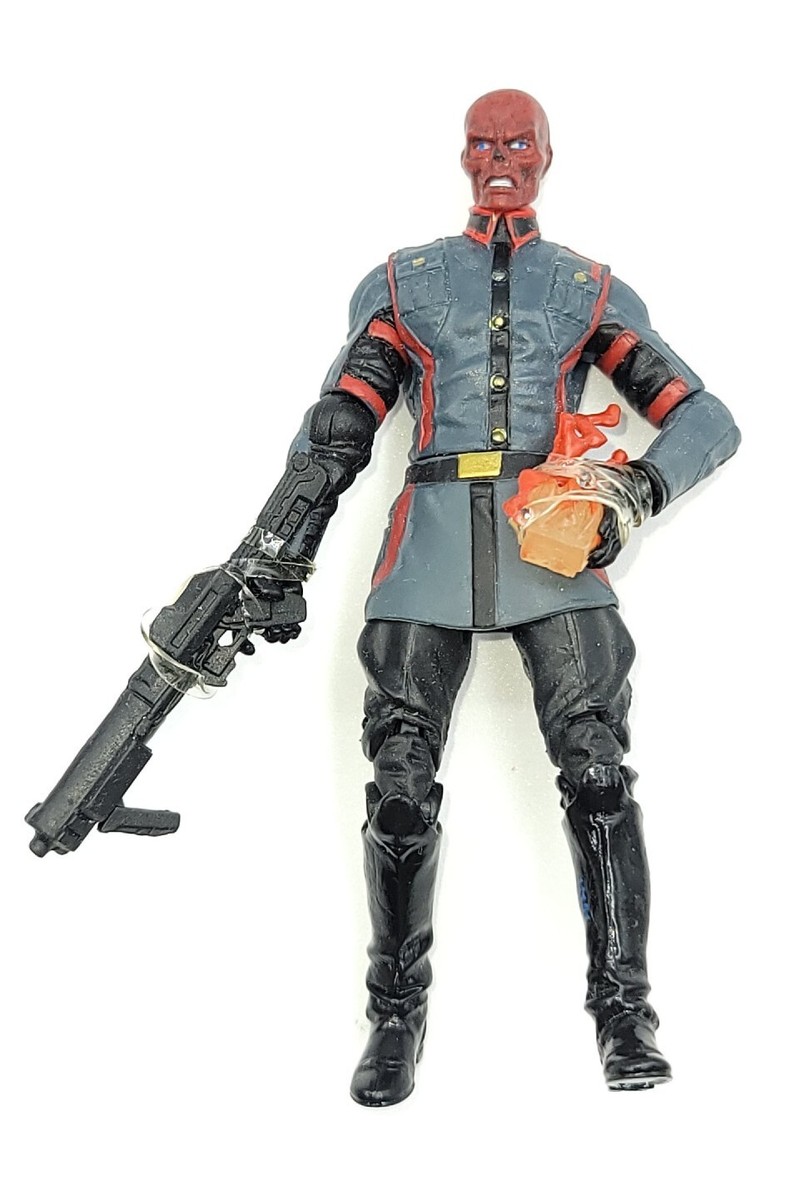 Red Skull Complete Hasbro Marvel Universe 3.75