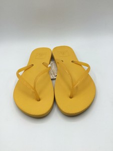 sunflower flip flops