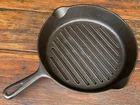 Griswold Cast Iron #9 Small Logo Broiler Skillet