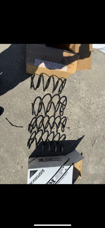 Muelles originales Toyota Corolla 2019-2024 Foto 3 de 3