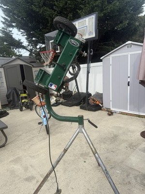 Atec Casey Pitching Machine (Needs Wheels)
