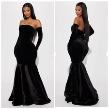 Fashion Nova Stella Velvet Black Elegant Black Off-Shoulder Evening Gown Size 1X