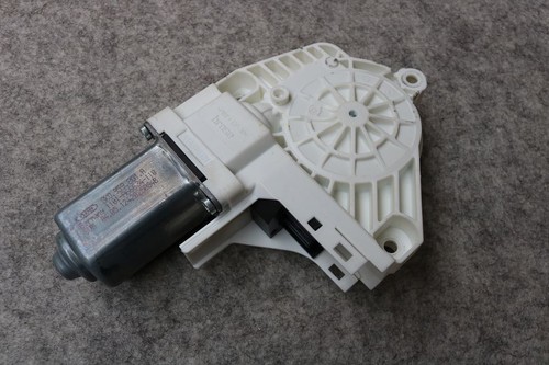 Original Audi Fensterhebermotor vorne links 8K0959801A A4 8K A5 8T A6 4F Q7 4L