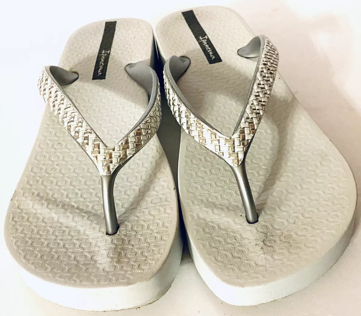 IPANEMA Daisy Women s White Wedge Sandals SZ 7 US Made in Brazil Flip Flops