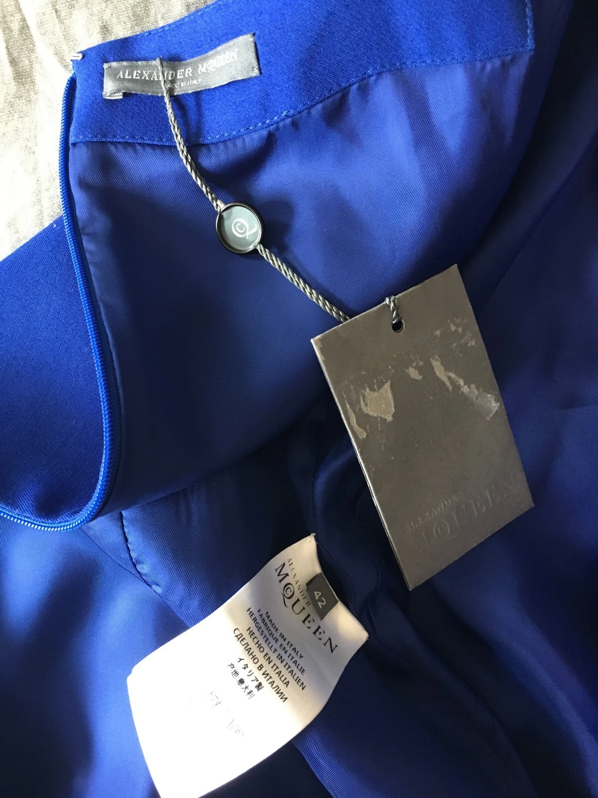 Abito al ginocchio blu lana Alexander McQueen nuovo con etichette originale taglia 42 US 6 8