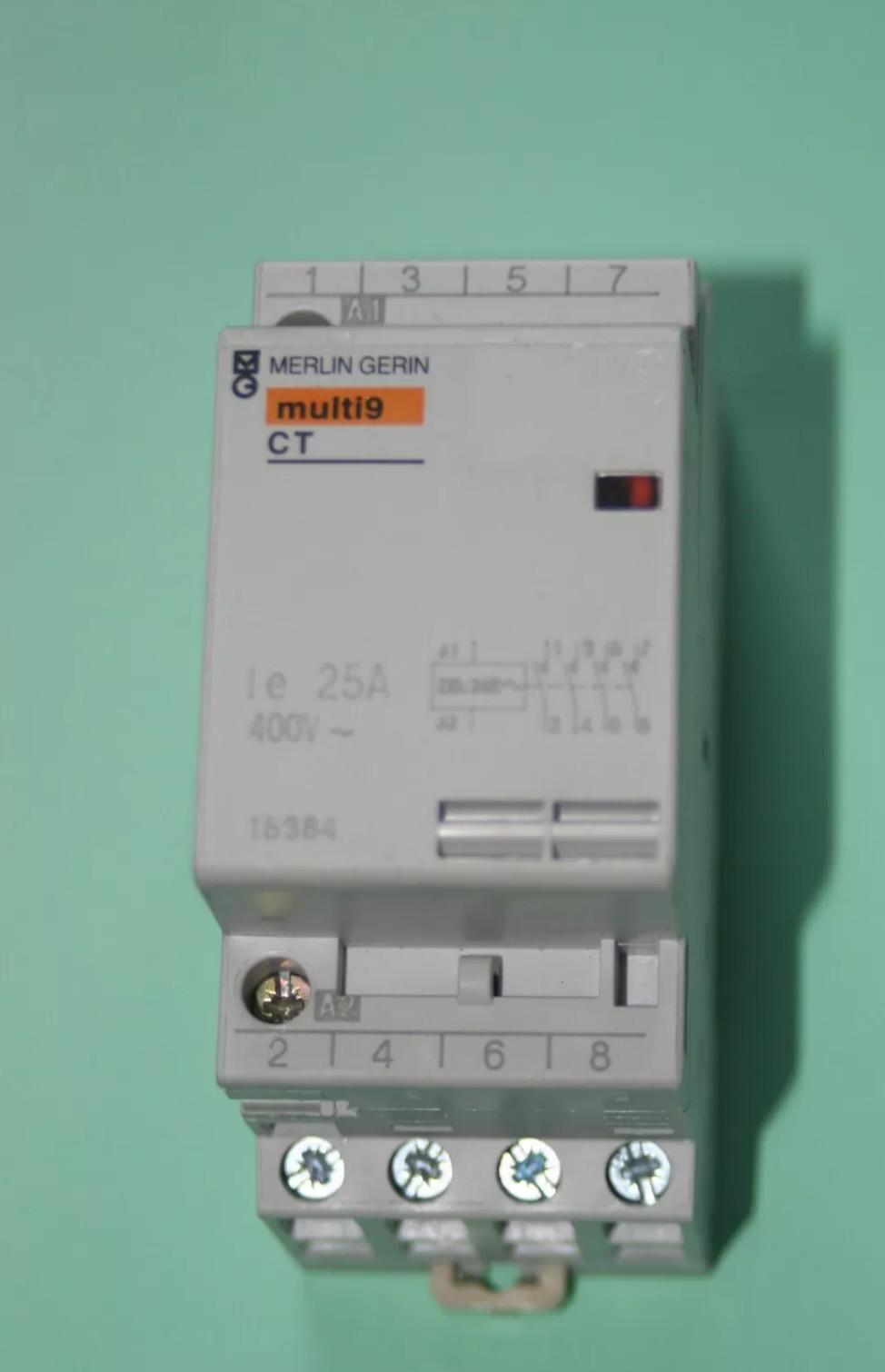 Contacteur Merlin Gerin 15384 Multi 9 CT 25A pour tableau electrique