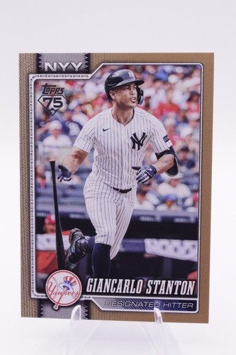 Giancarlo Stanton [Gold] #341 2026 Topps card