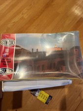 Vintage Con-Cor Heljan HO Scale Engine House B-842 Unbuilt Model Kit