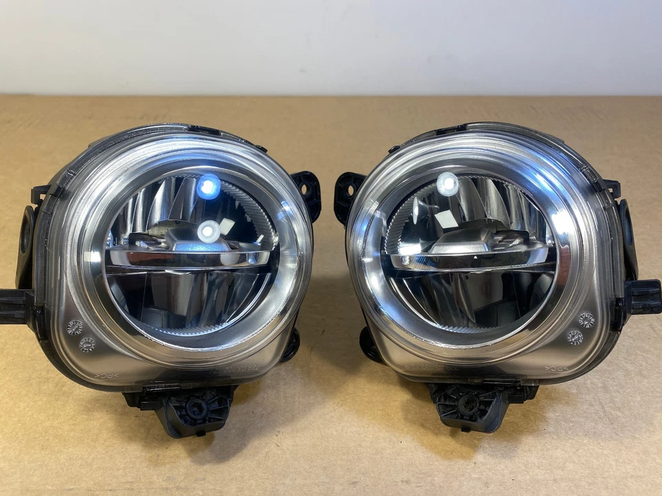 Par de luces antiniebla derecha y derecha BMW X3 X4 X5 X6 2014-2018 OEM LED/SOLO PARA LED CABLEADO BMW Foto 2 de 4