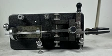 EF JOHNSON SPEEDX HAM RADIO TELEGRAPH MORSE CODE CW KEY BUG MODEL 114