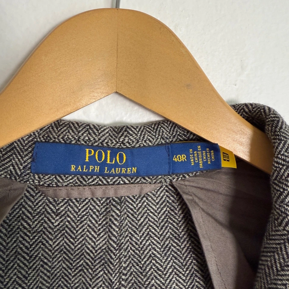 Polo Ralph Lauren Herringbone Modern Fit Sport Coat Jacket - Men's 40R - Image 4 of 4
