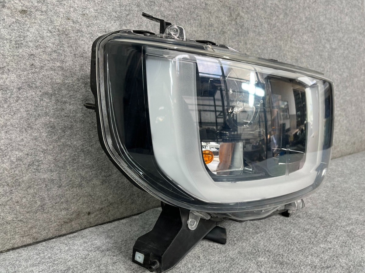 Wake LA700S LA710S Daihatsu OEM Right Side LED Head Light