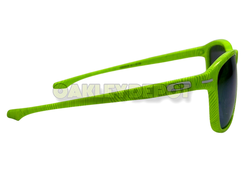 โ
๐ถ๏ธ OCCHIALI DA SOLE OAKLEY ENDURO 009223 IMPRONTE DIGITALI RETINA BRUCIATURA/GIADA IRIDIO (85) - Foto 8 di 10