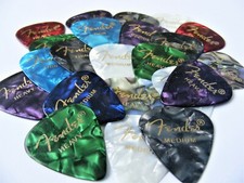 Fender 351 Premium Celluloid Guitar Picks 24 Variety Pack Thin, Med and Heavy 