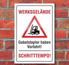 Schild Werksgelände Gabelstapler Vorfahrt Schrittempo Gefahr, 3 mm Alu-Verbund