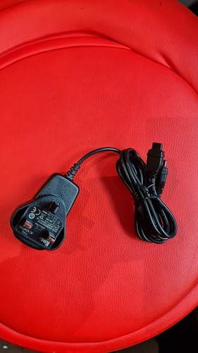 NEW INTERPHONE F4 SERIES TRAVEL DUAL CHARGER - Picture 5 of 6