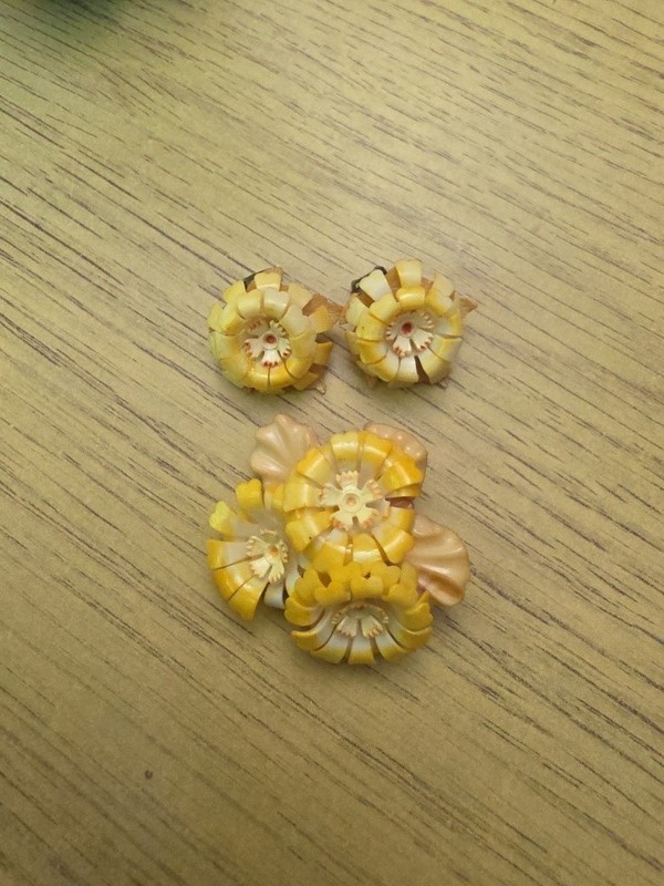  Mid-Century ClipOn Earrings & Brooch Pin Yellow Cream Lucite/Celluloid Flowers