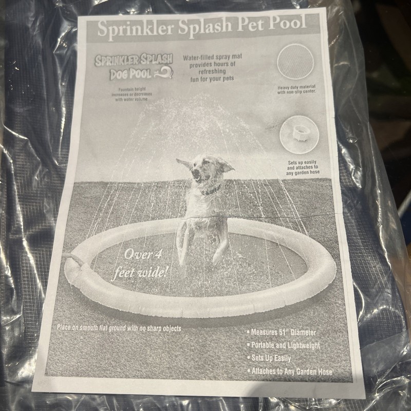 Splash Sprinkler Pad for Dogs Kids, Dog Pool with Sprinkler Pet 51” Diameter New