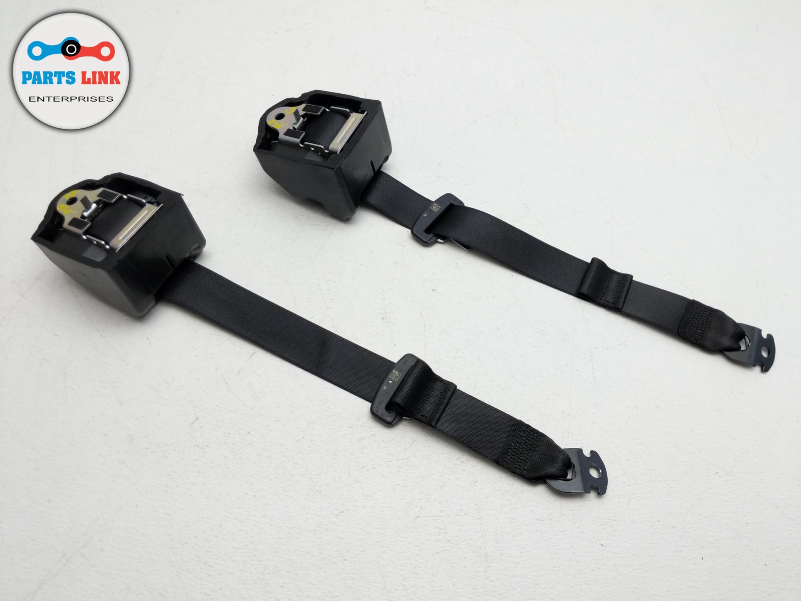 17-20 MASERATI LEVANTE M161 REAR RIGHT LEFT SEAT SEATBELT RETRACTOR COVER SET-2