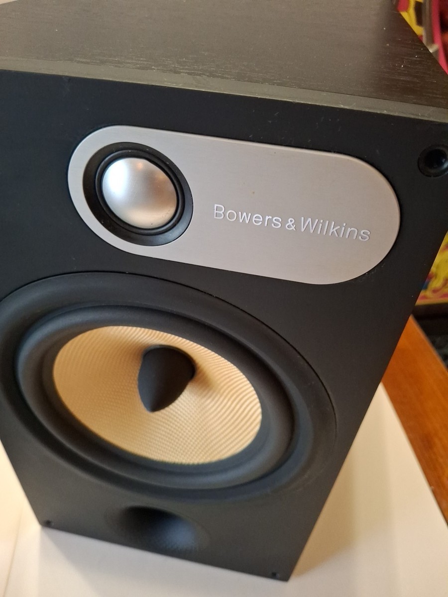 B&W(Bowers&Wilkins)685 ペア Bowers & Wilkins 685 Loudspeaker - The Absolute Sound
