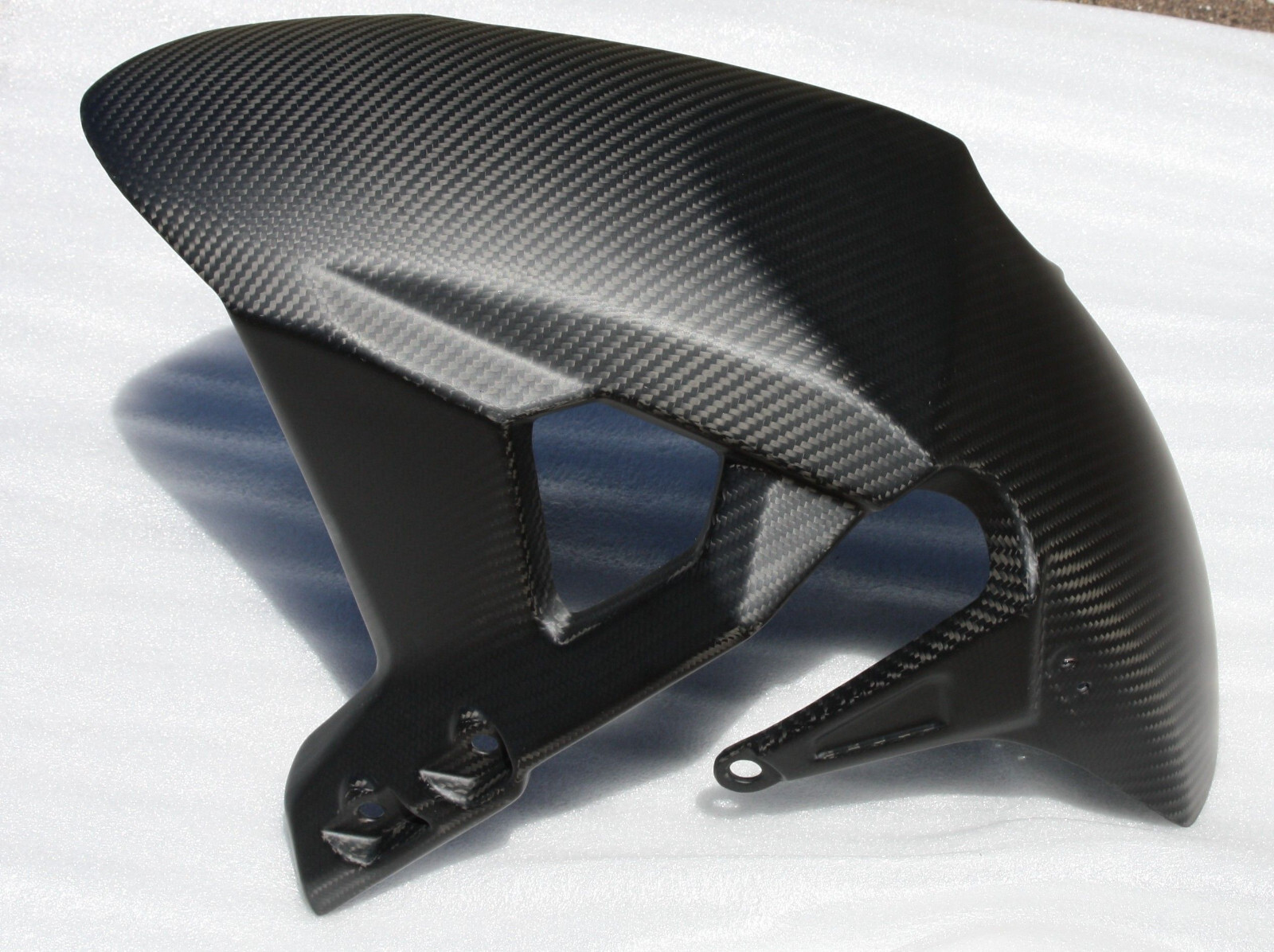 Garde-boue avant Suzuki GSX-S 1000 en carbone mat haut de gamme pour moto 2022-2026