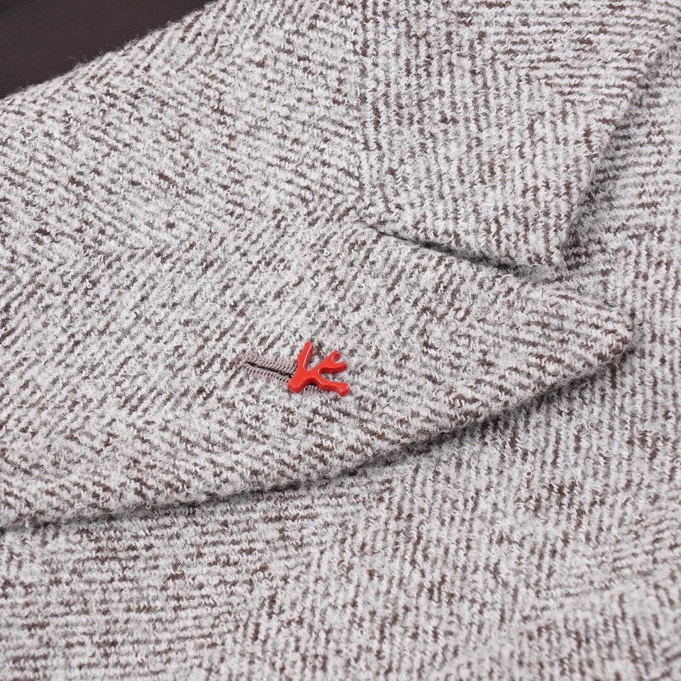 Isaia Slim-Fit Light Gray Herringbone Patterned Wool Overcoat 38R (Eu 48) NWT - Image 4 of 4