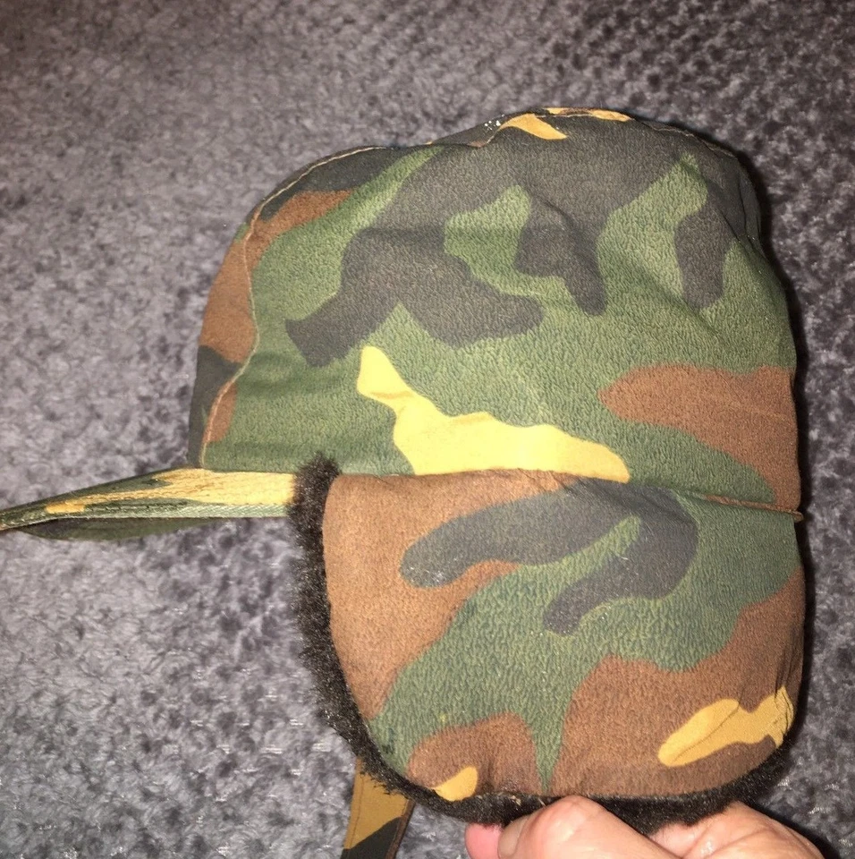 READ FLAWED Vintage CABELA'S Goretex Camo Print Hat Made in USA Faux Fur Lined - Image 2 of 4