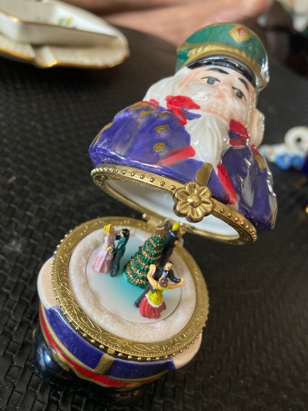 Musical Ornament Toy Soldier