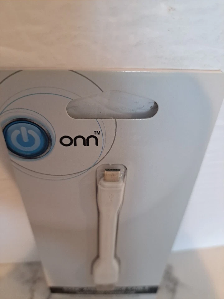 NEW Onn Sync And Charge Cable Micro USB Connector Android Smartphone, Camera - Image 3 of 4