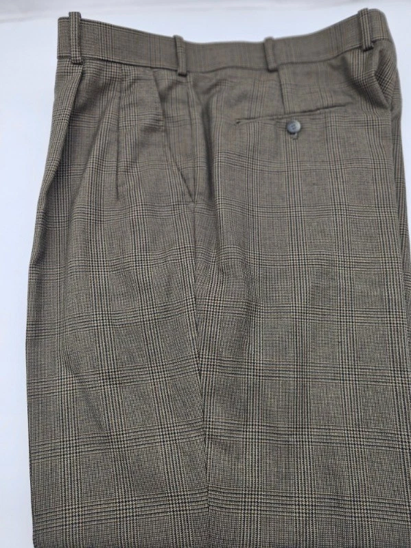 Vintage J.RIGGINS Men's Size 41 Long Brown Plaid Wool Blend Pleated Cuff Pants - Image 2 of 4