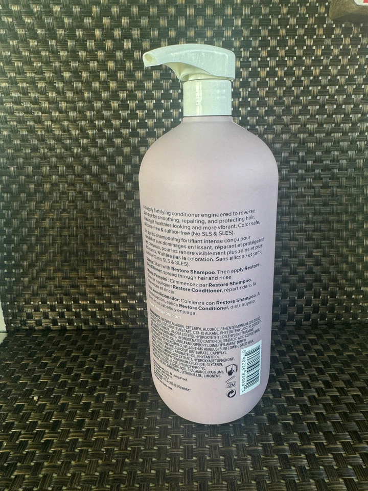 Living Proof Restore Conditioner 710ml/24 FL OZ - Image 2 of 3